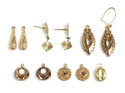 Lot 237 - A quantity of gold fittings