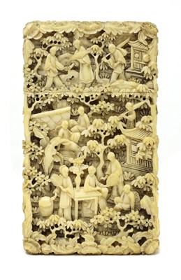 Lot 147 - A Chinese ivory card case