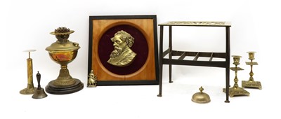 Lot 188 - A collection of brass items