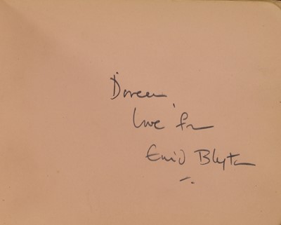 Lot 288 - AUTOGRAPH ALBUM (1940s & 1950s)