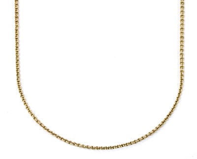 Lot 61 - A gold trace link chain