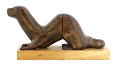 Lot 324 - A pair of contemporary carved bookends