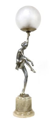 Lot 101 - A figural table lamp