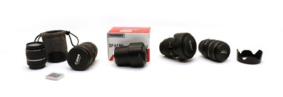 Lot 182 - Canon lenses