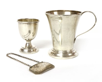 Lot 249 - A sterling silver claret label, by George Unite