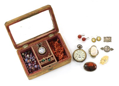 Lot 273 - A quantity of jewellery
