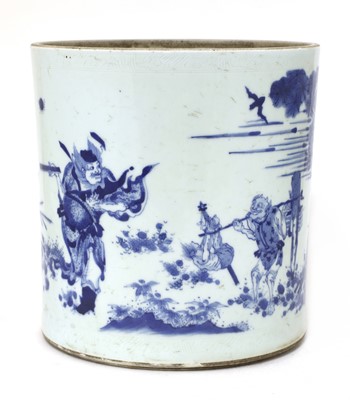 Lot 296 - A Chinese blue and white brush pot