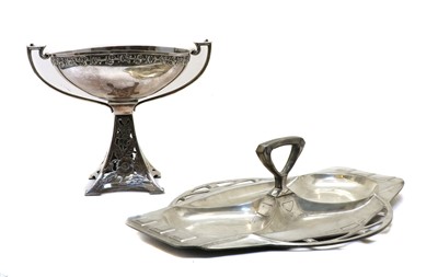 Lot 146 - A Secessionist pewter tray