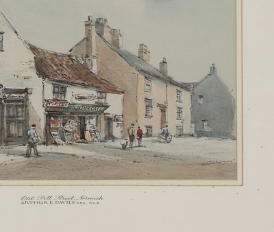 Lot 305 - Arthur Edward Davies (1893-1989)