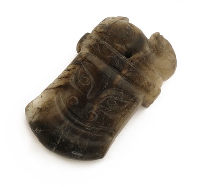 Lot 112 - A Chinese jade pendant