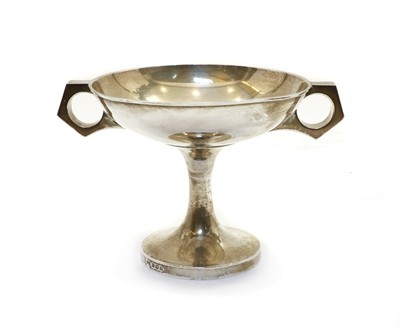 Lot 58 - A silver tazza