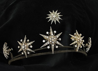 Lot 57 - A Victorian diamond set, five star tiara, c.1870-1880