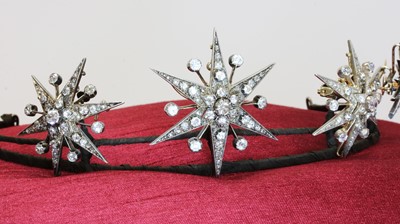 Lot 57 - A Victorian diamond set, five star tiara, c.1870-1880