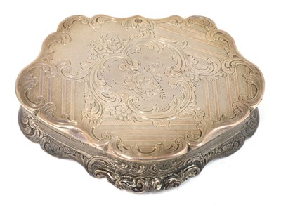 Lot 273A - A silver snuffbox of military interest