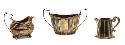 Lot 17 - Three silver items