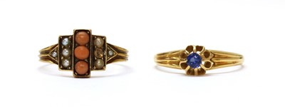 Lot 1013 - A Victorian 15ct gold coral and split pearl ring