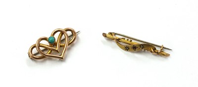 Lot 12 - An Edwardian gold turquoise brooch