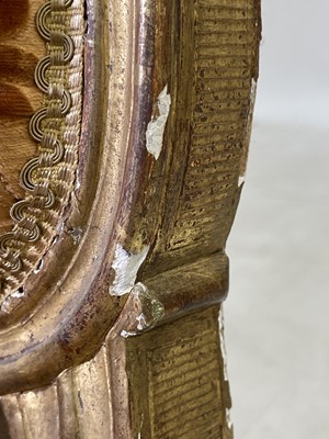 Lot 27 - A pair of French Louis XV giltwood fauteuils à la reine