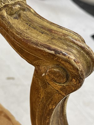 Lot 27 - A pair of French Louis XV giltwood fauteuils à la reine