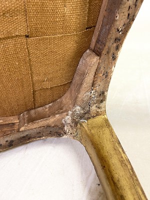 Lot 27 - A pair of French Louis XV giltwood fauteuils à la reine