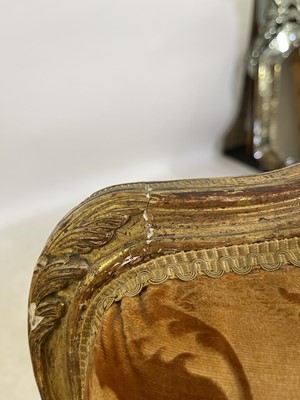 Lot 27 - A pair of French Louis XV giltwood fauteuils à la reine