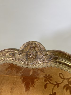 Lot 27 - A pair of French Louis XV giltwood fauteuils à la reine