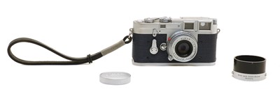Lot 149 - A Leica M3 camera