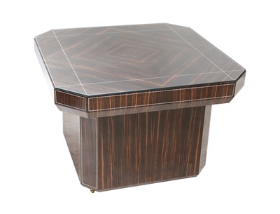 Lot 308 - An Art Deco Macassar and line-inlaid veneered coffee table