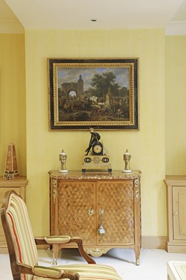 Lot 55 - A Royal French Louis XV kingwood, tulipwood, sycamore and parquetry inlaid meuble d'entrée
