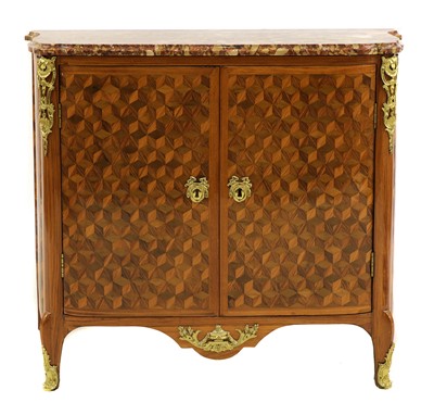 Lot 55 - A Royal French Louis XV kingwood, tulipwood, sycamore and parquetry inlaid meuble d'entrée