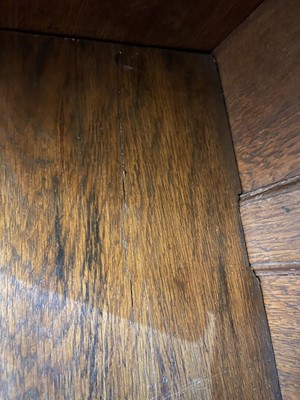 Lot 55 - A Royal French Louis XV kingwood, tulipwood, sycamore and parquetry inlaid meuble d'entrée