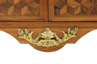 Lot 55 - A Royal French Louis XV kingwood, tulipwood, sycamore and parquetry inlaid meuble d'entrée