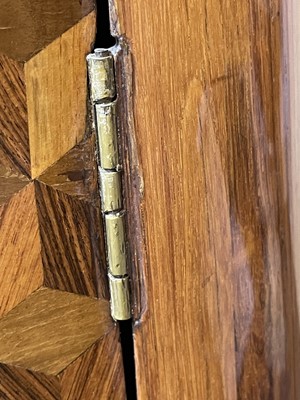 Lot 55 - A Royal French Louis XV kingwood, tulipwood, sycamore and parquetry inlaid meuble d'entrée