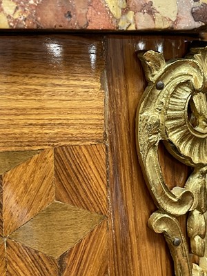 Lot 55 - A Royal French Louis XV kingwood, tulipwood, sycamore and parquetry inlaid meuble d'entrée