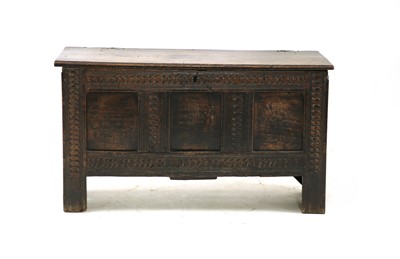 Lot 448 - A six plant oak coffer