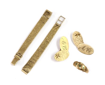 Lot 1370 - A pair of 9ct gold oval cufflinks