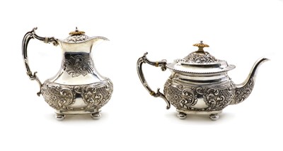 Lot 2 - A Victorian silver teapot