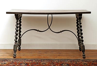 Lot 220 - A Spanish rosewood side table