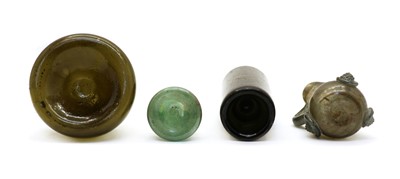 Lot 105 - An 18th century green glass bottle