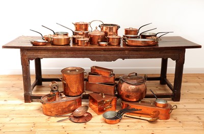 Lot 683 - A copper batterie de cuisine