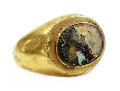 Lot 13 - A Roman hollow gold ring, possibly 3rd century