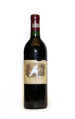 Lot 133 - Château Lafite Rothschild, 1er Cru Classe, Pauillac, 1986, one bottle