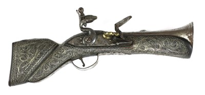 Lot 747 - A Turkish flintlock knee blunderbuss