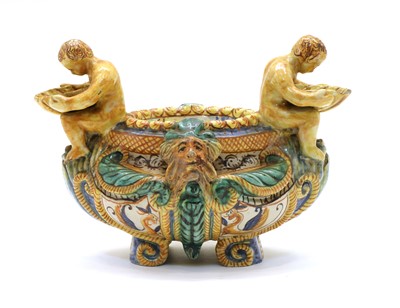Lot 110 - An Italian 17th century style maiolica salt