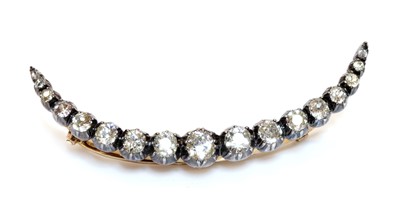 Lot 33 - A Victorian diamond crescent brooch or hair ornament