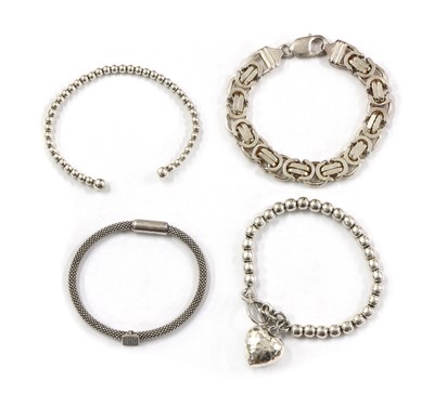 Lot 1435 - A quantity of silver jewellery
