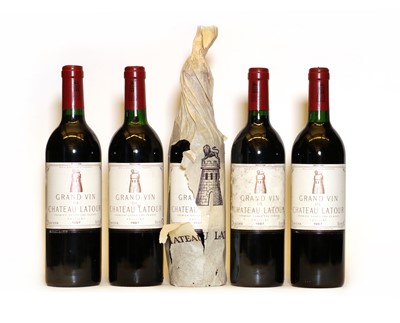 Lot 195 - Chateau Latour, 1er Cru Classe, Pauillac, 1987, five bottles