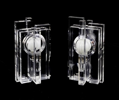 Lot 750 - A pair of Lucite puzzle table lamps