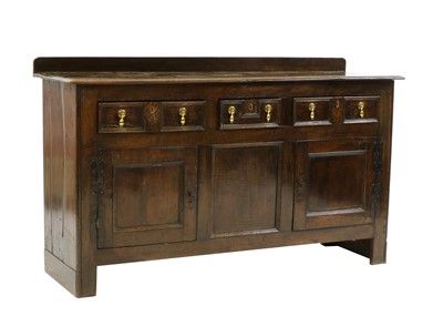 Lot 367 - An oak dresser base