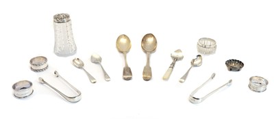 Lot 38 - A collection of silver items